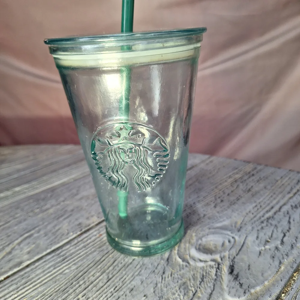 Starbucks Recycled Glass Cold Cup 16-ounce (Grande) size - Picture 9 of 10